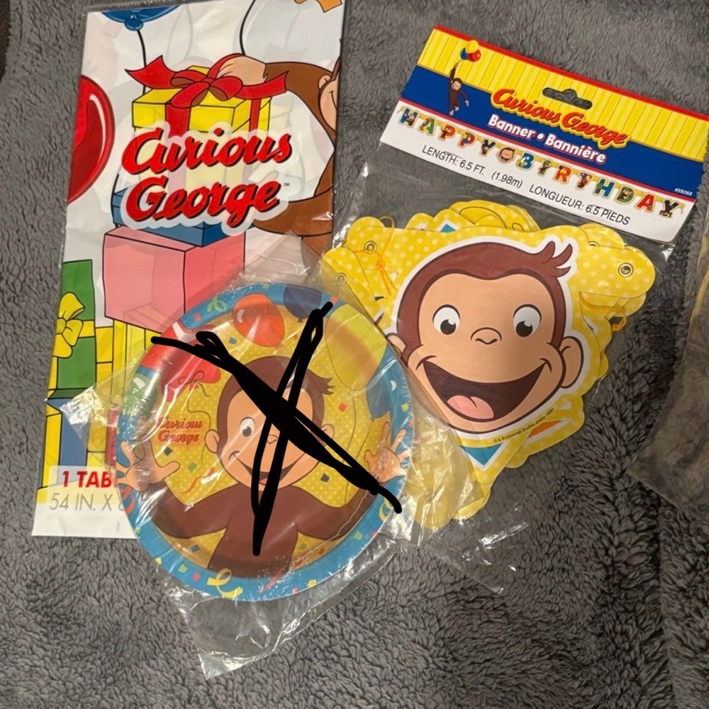 Curious George Birthday Party Banner's 
3 banners, a table clothe & balloons